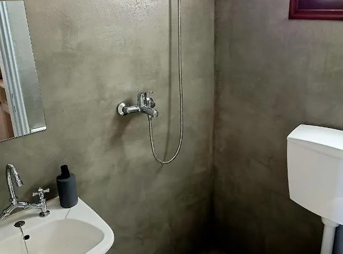 Coocooonari - Petra アパート